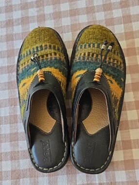 Born Women's Yellow Green Patterned Wool Clog Mules